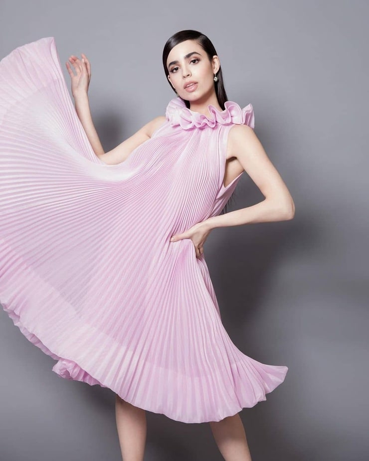 Sofia Carson