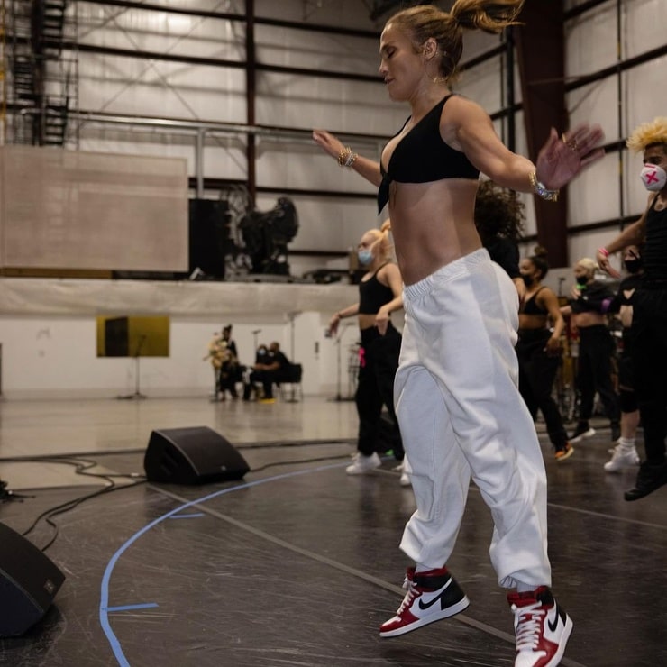 Jennifer Lopez
