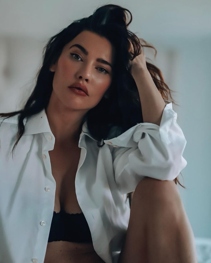 Jacqueline MacInnes Wood