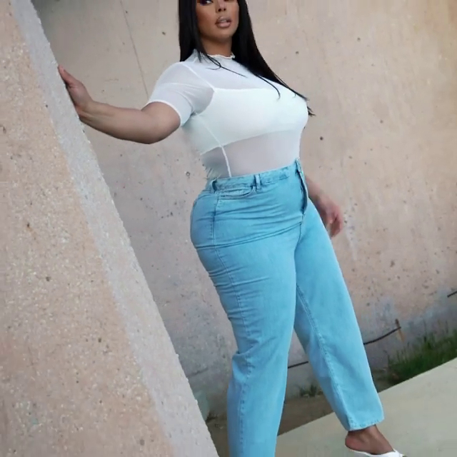 Tabria Majors