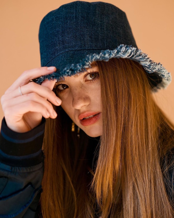 Daria Sidorchuk Daria Sidorchuk