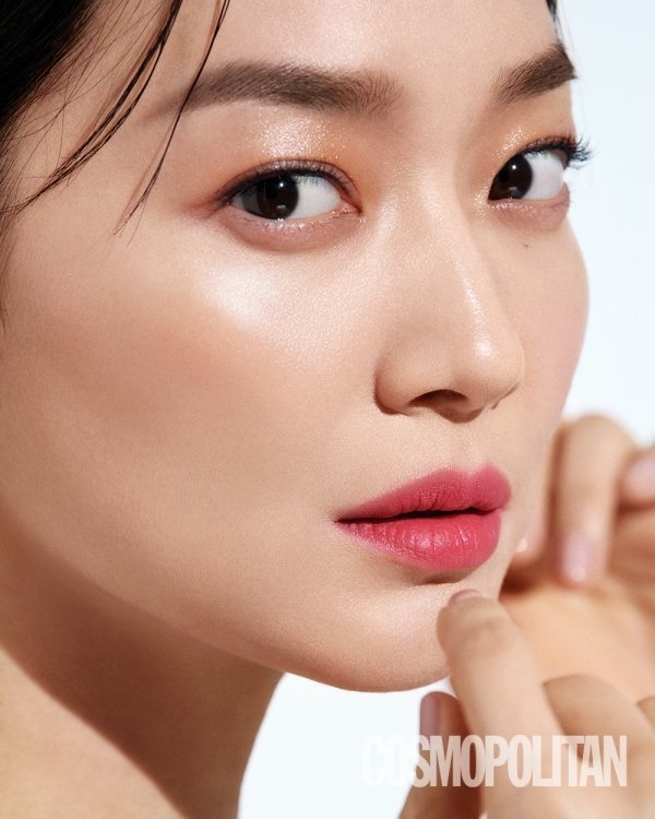 Min-a Shin Min-a Shin