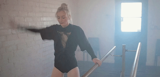 Emily Kinney Emily Kinney