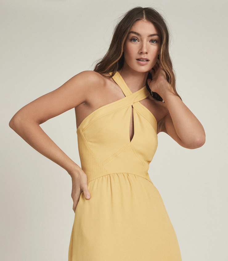 Lorena RAE