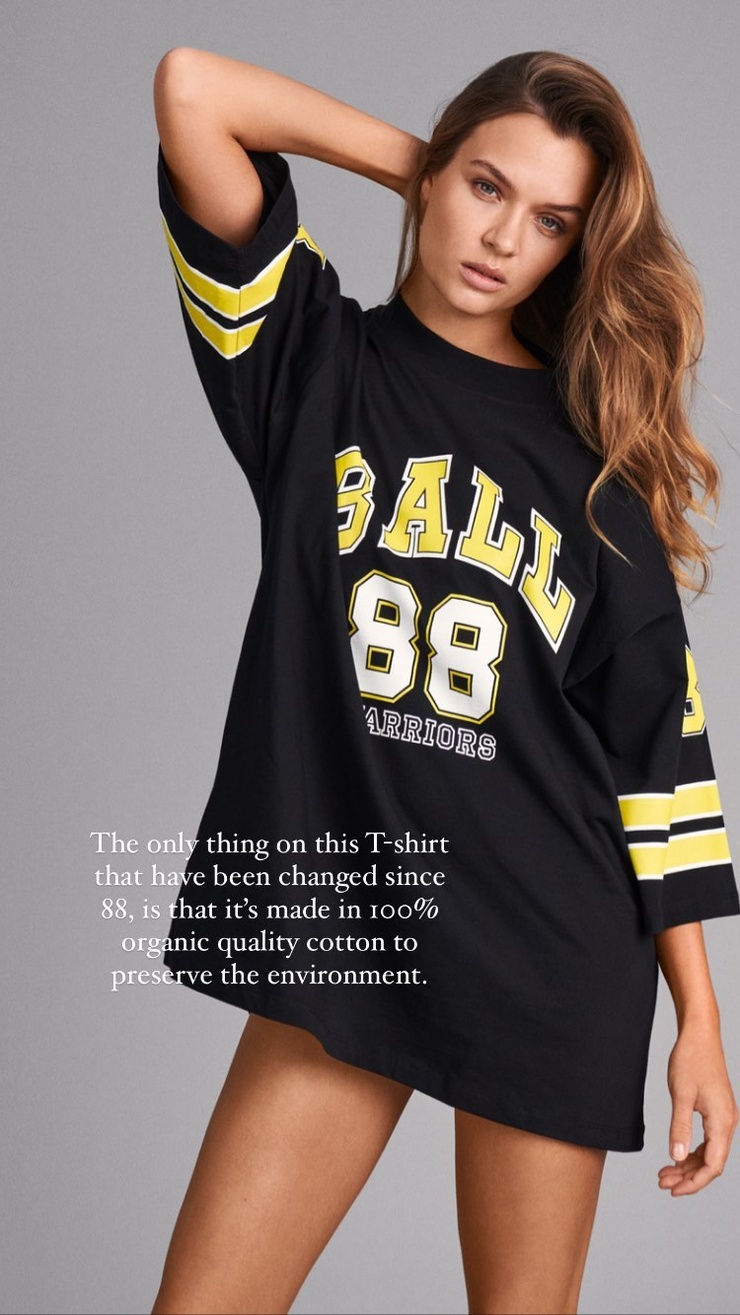 Josephine Skriver Josephine Skriver