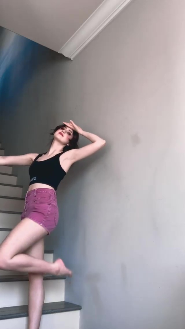 Laura Marano
