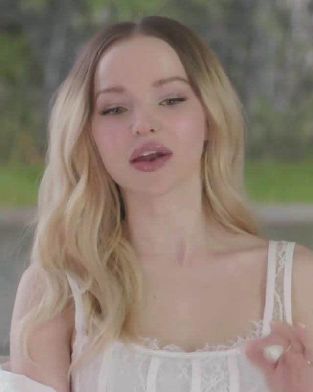 Dove Cameron