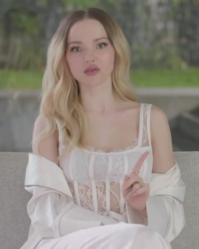 Dove Cameron