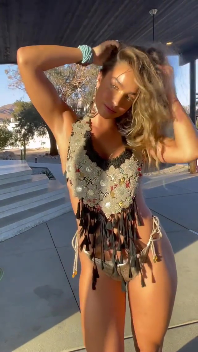 Sommer Ray