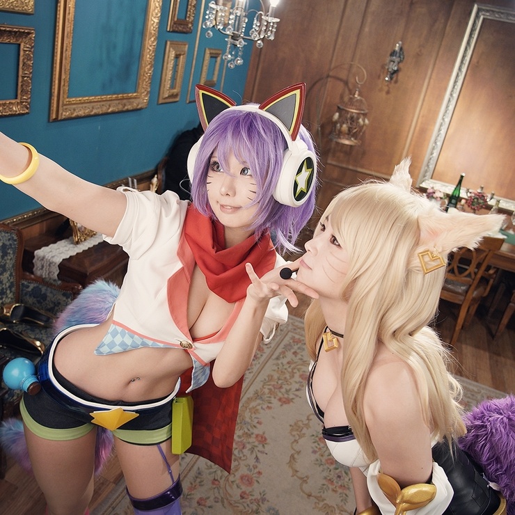 Tasha Spiral Cats