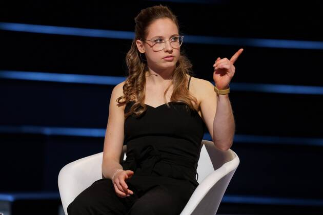Sarah Voss Sarah Voss