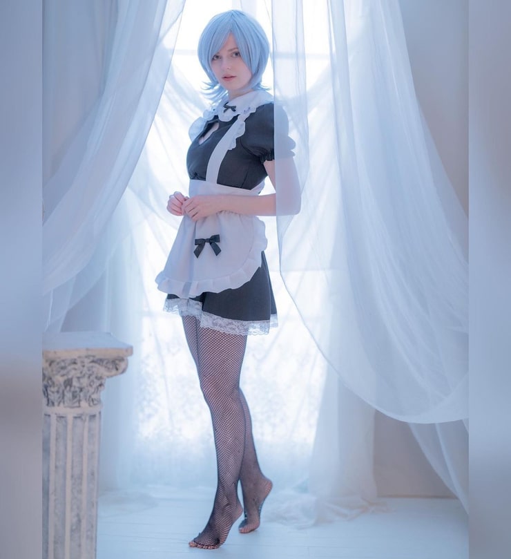 Ella Freya Ella Freya