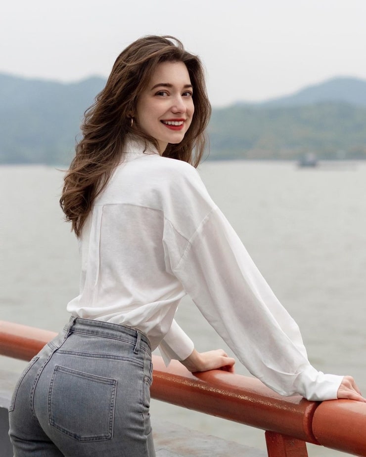 Anastasia Cebulska Anastasia Cebulska