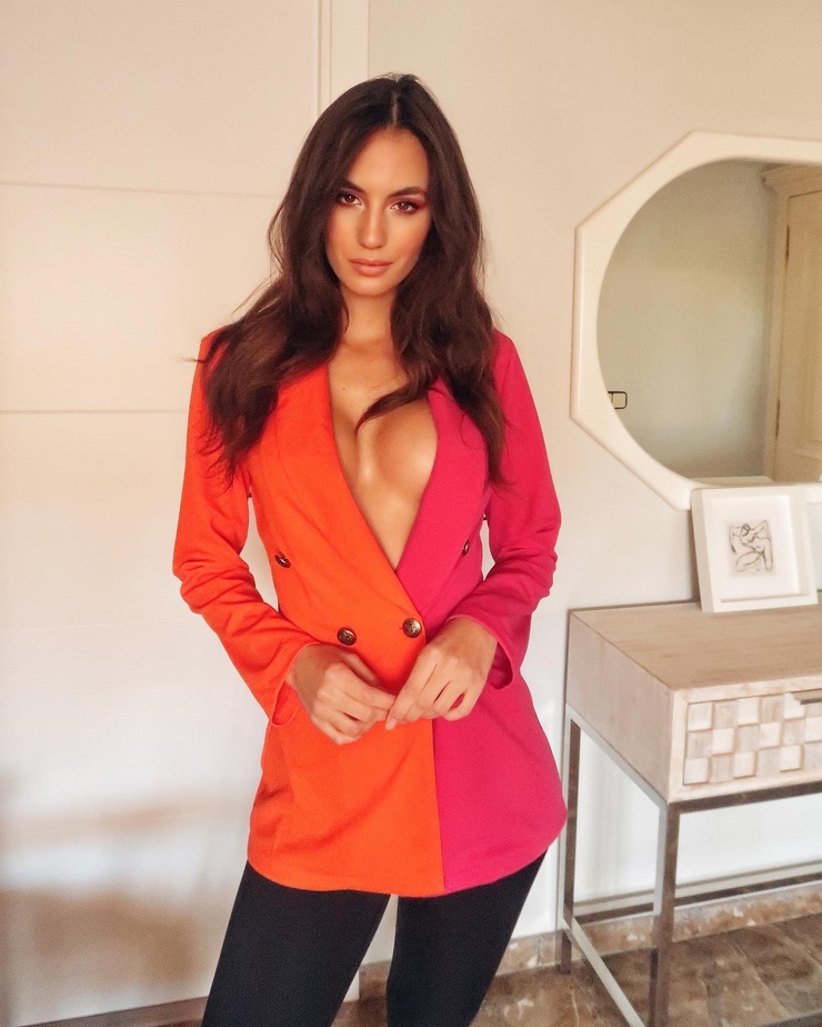 Zaira Bas Zaira Bas