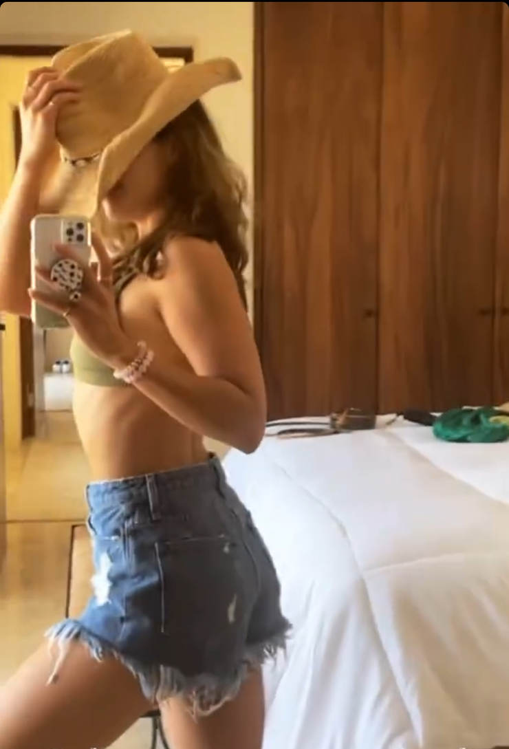 Danielle Campbell Danielle Campbell
