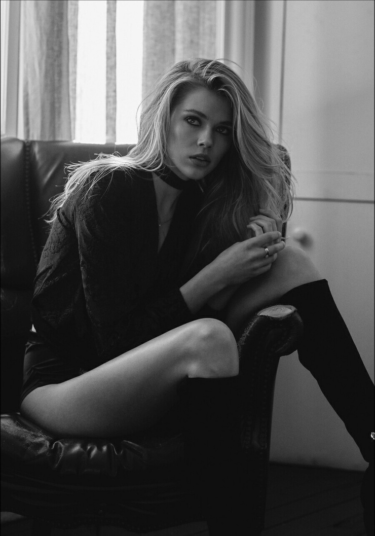 Victoria Lee Victoria Lee