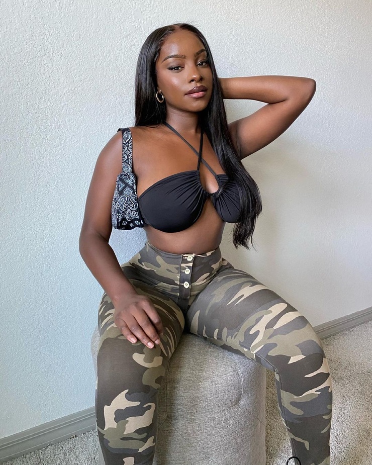 Savannah Perkins Savannah Perkins