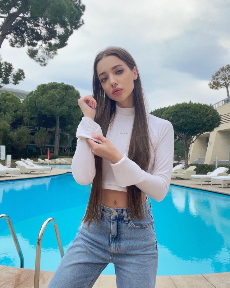 Inga Charay