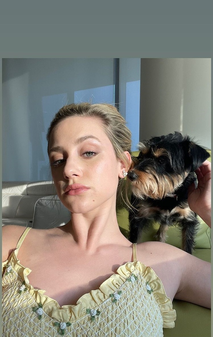 Lili Reinhart