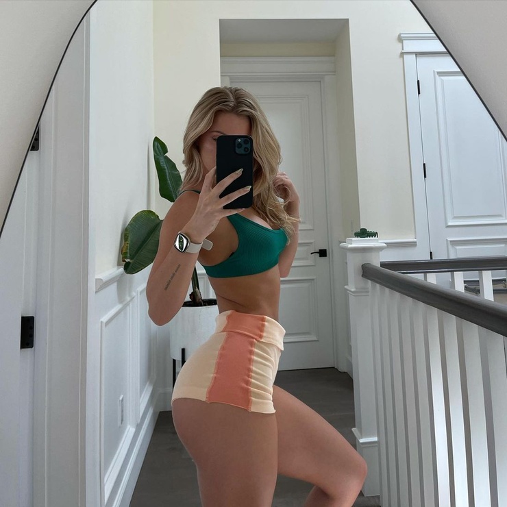 Daisy Keech Daisy Keech