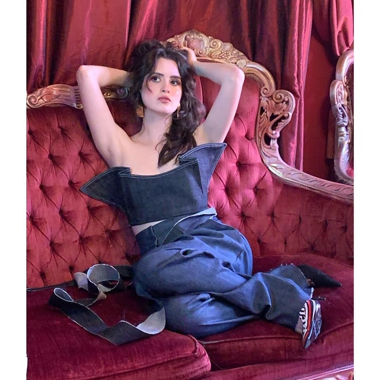 Laura Marano