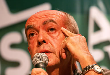Helvecio Ratton