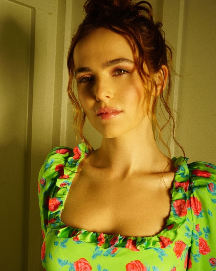 Zoey Deutch Zoey Deutch