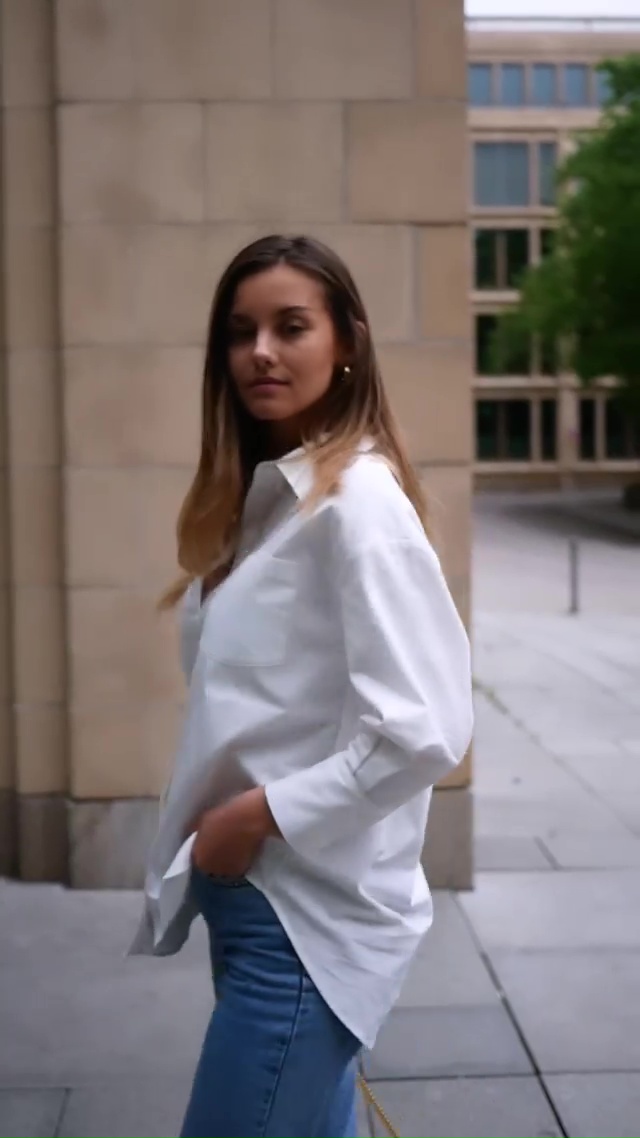 NICOLA CAVANIS