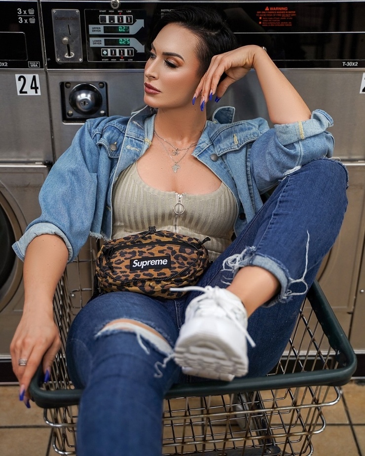Zahra Elise Zahra Elise