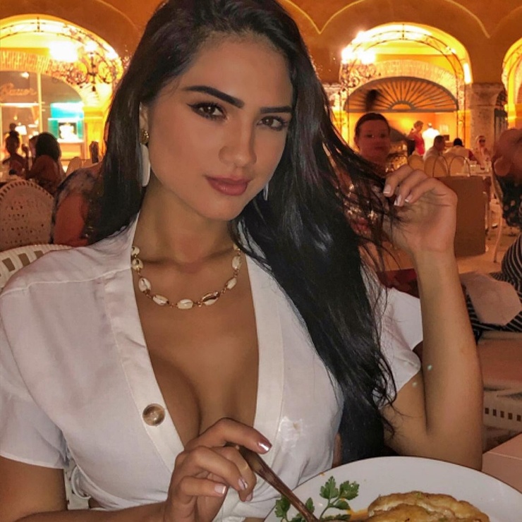 Jenny Sierra Jenny Sierra