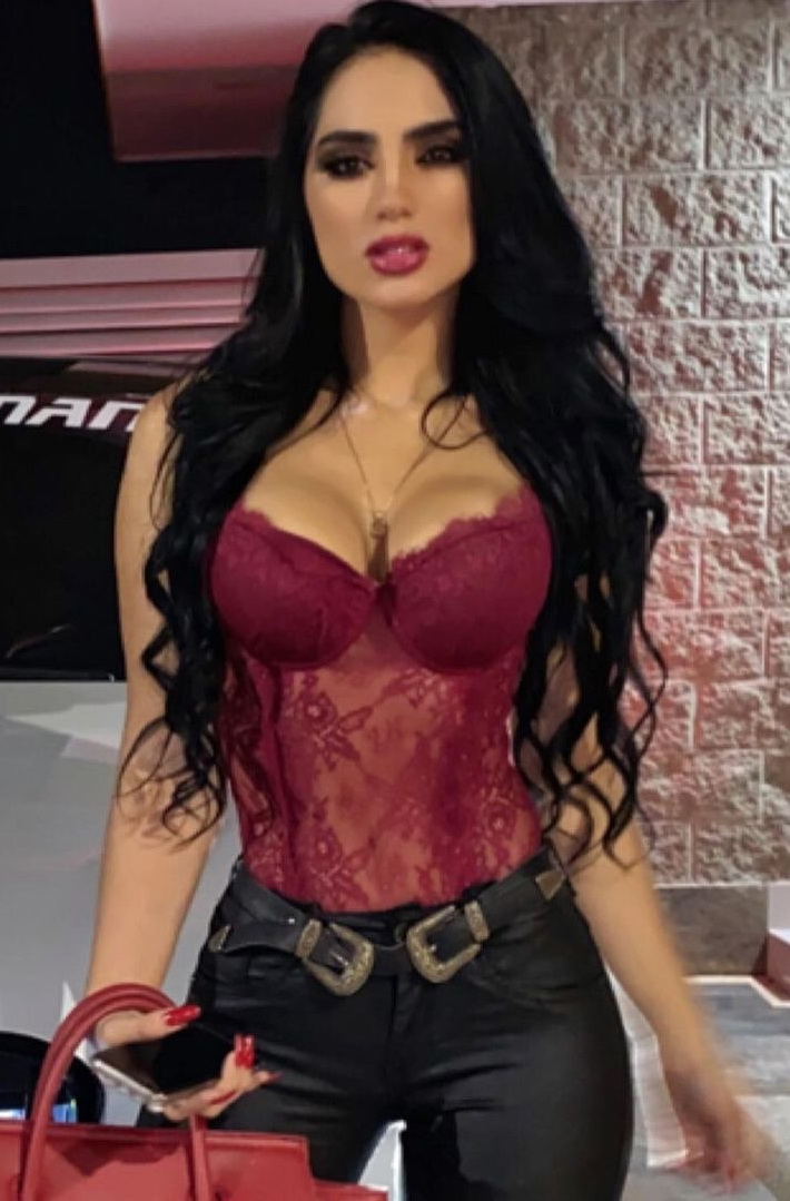 Jenny Sierra Jenny Sierra