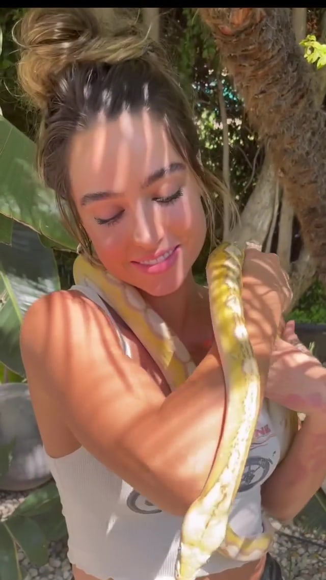 Sommer Ray