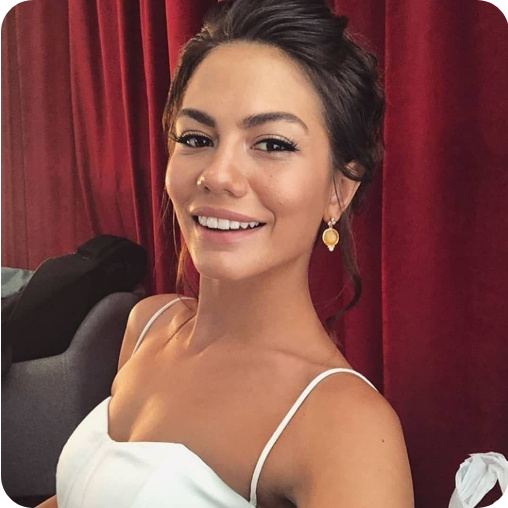 Demet Özdemir Demet Özdemir