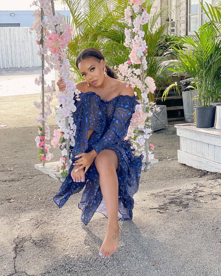 Angela Simmons