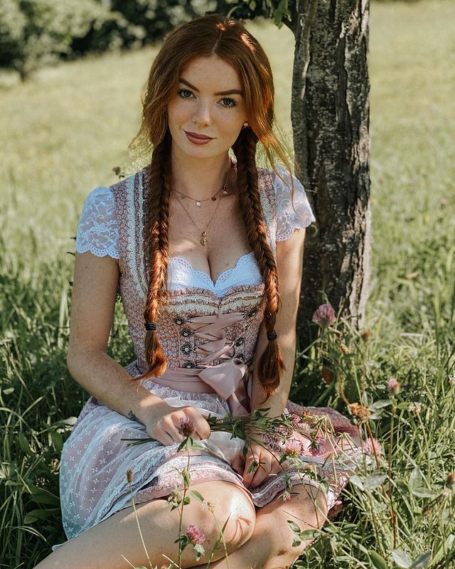 Laura Roxanna Laura Roxanna