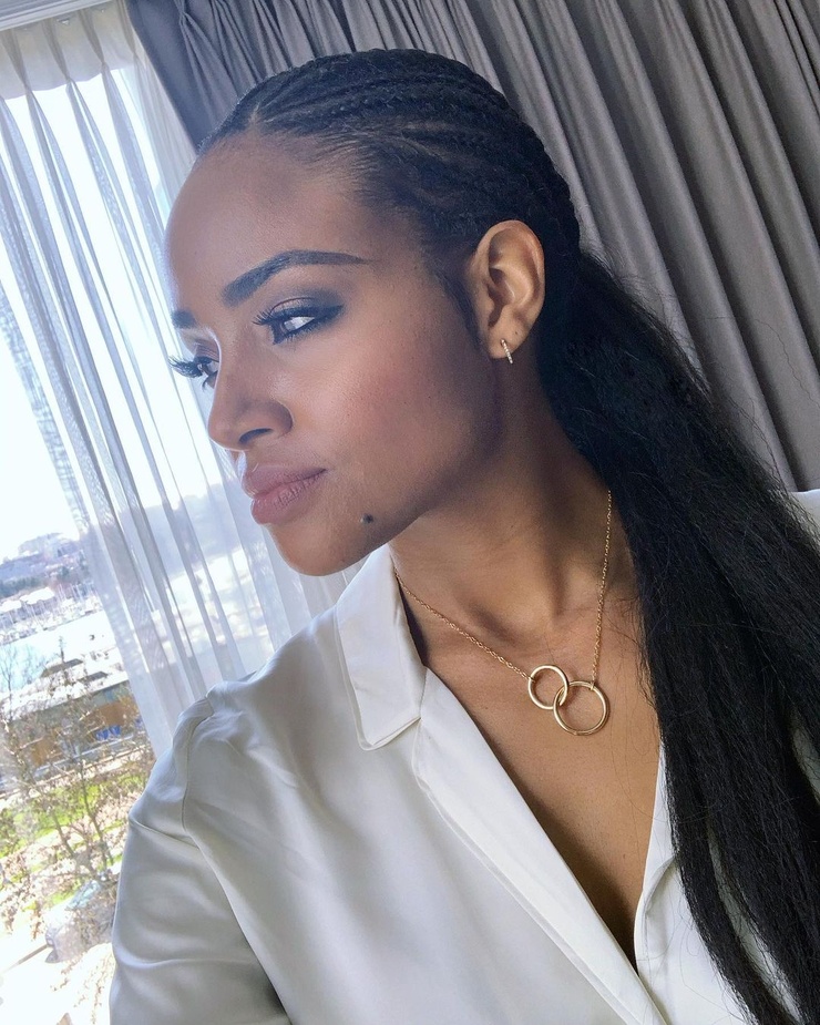 Meagan Tandy Meagan Tandy