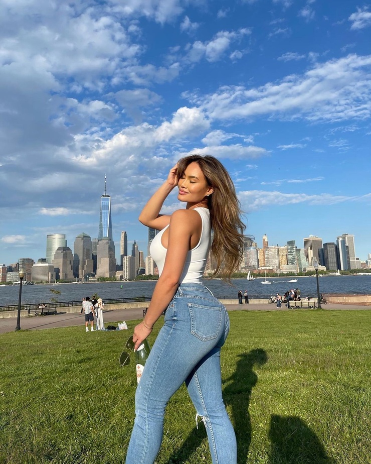 Daphne Joy