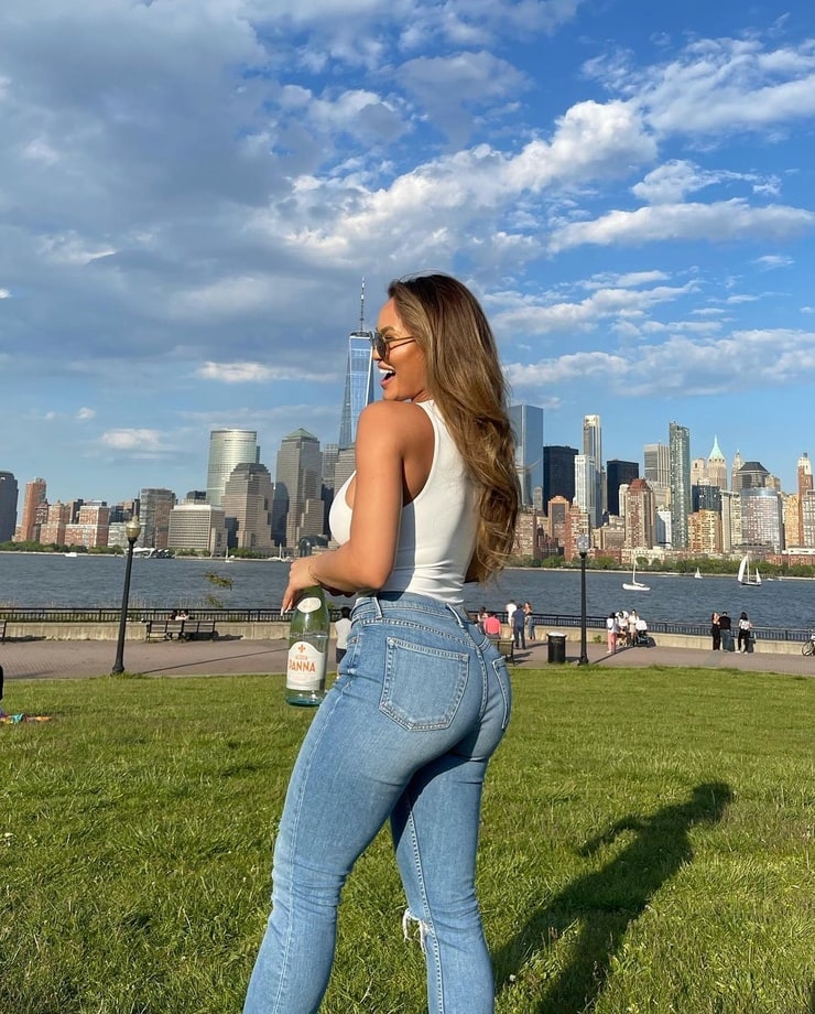 Daphne Joy