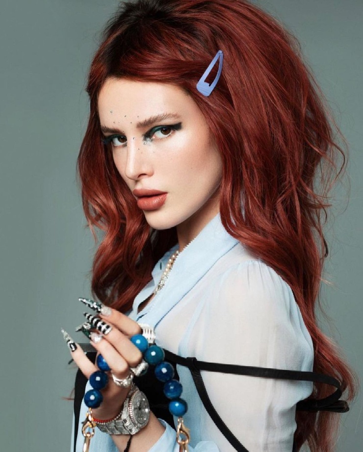 Bella Thorne Bella Thorne
