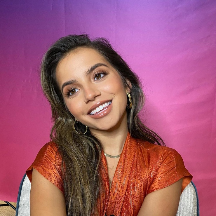 Isabela Moner Isabela Moner