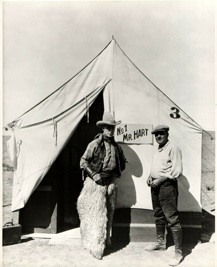 Tumbleweeds (1925)