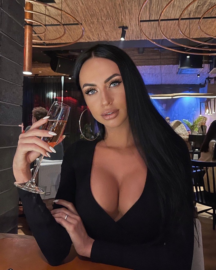 Olga Mikhailyuk Olga Mikhailyuk