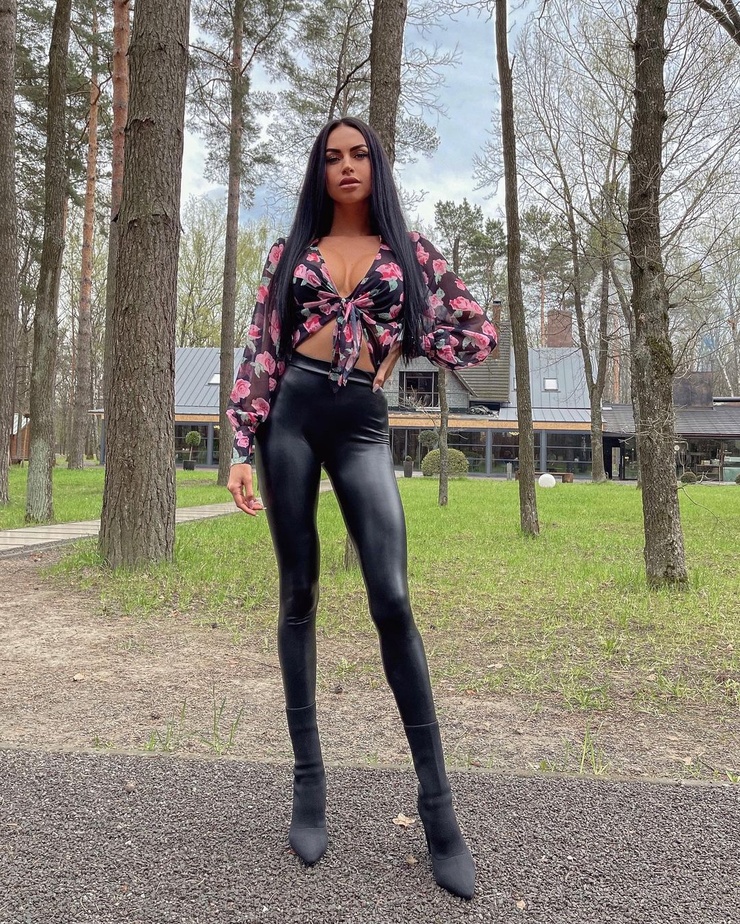 Olga Mikhailyuk Olga Mikhailyuk