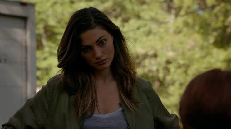 Phoebe Tonkin