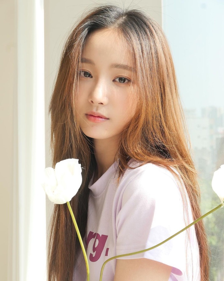 Yeon-Woo
