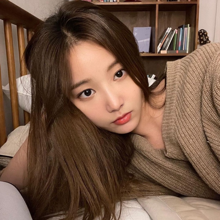 Yeon-Woo