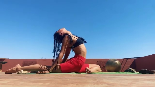 Leah Lewis