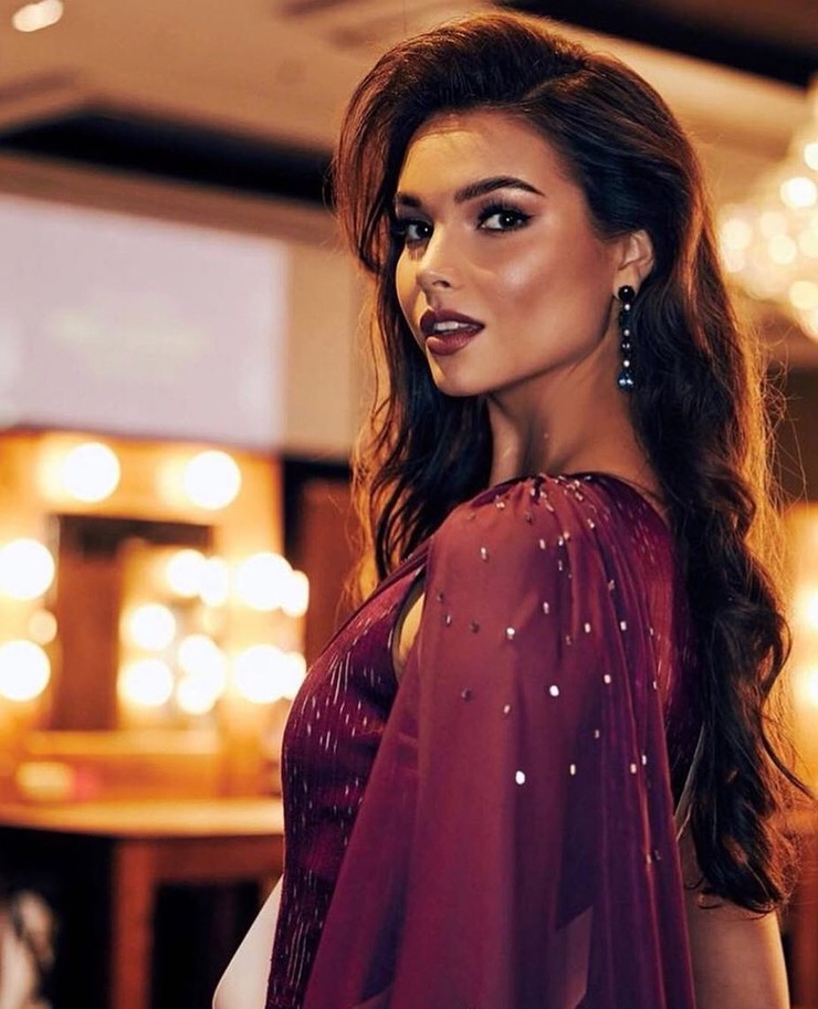 Yulia Polyachikhina Yulia Polyachikhina