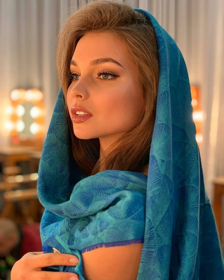 Yulia Polyachikhina Yulia Polyachikhina
