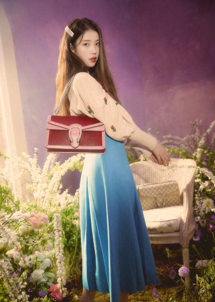 IU